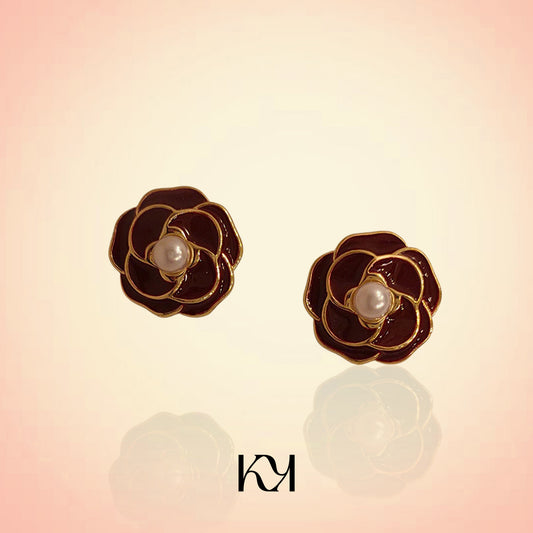 Tiny Roses With pearl - Stud Earrings